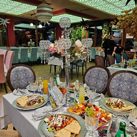 Hotel комплекс кремен *