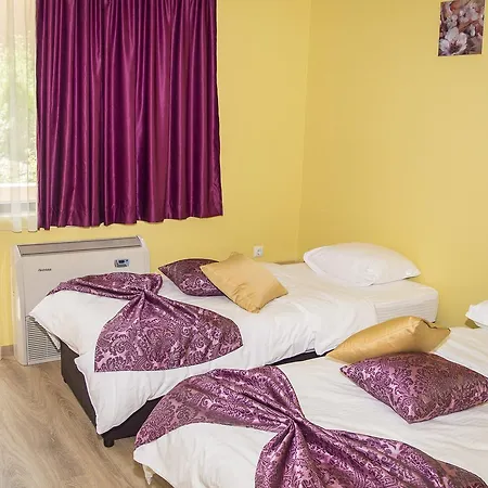 комплекс кремен Otel Yukarı Cuma