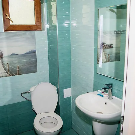 комплекс кремен Otel Yukarı Cuma