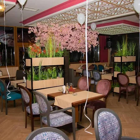 комплекс кремен Hotel