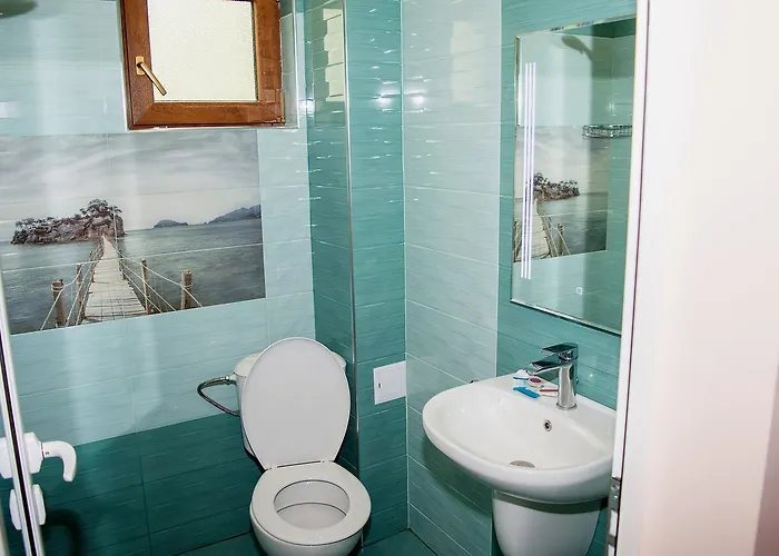 комплекс кремен Otel Yukarı Cuma